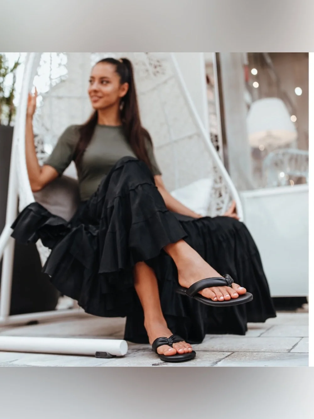 NWOT Solei Sea Gizel Pillow Strap Sandals Noir Black Size 8 US/39 - Picture 2 of 11